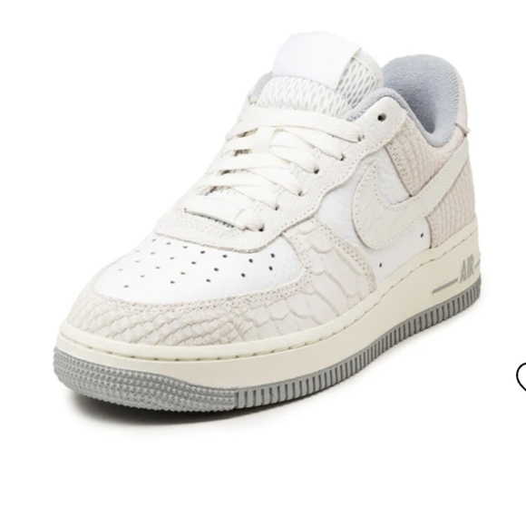 NIKE WMNS AIR FORCE 1 '07 *WHITE PYTHON* - Picture 3 of 8